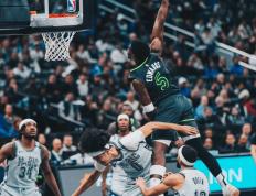 关于森林狼队后防线节节败退，急需整顿防守的信息