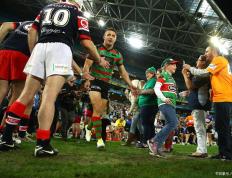 关于意大利足球场上风云变幻，悬念不断的信息