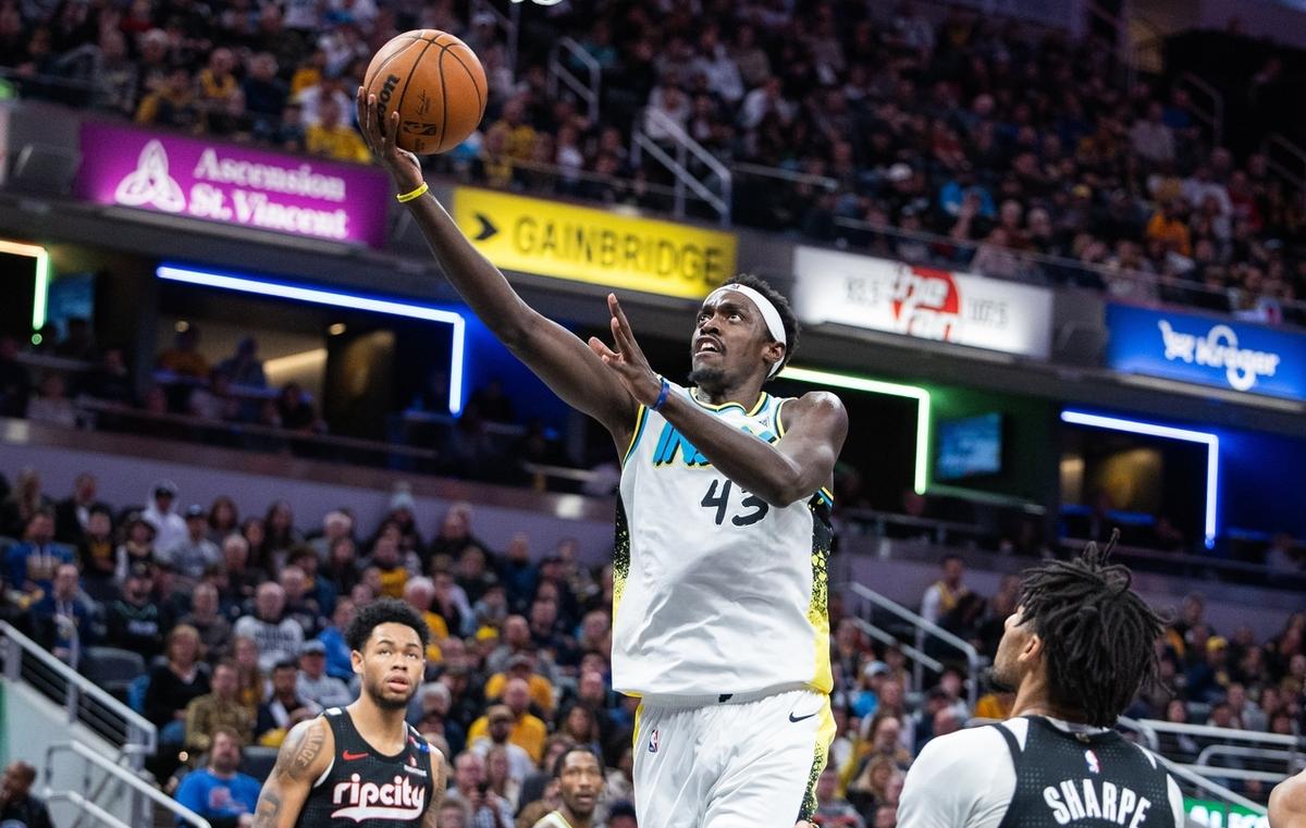 西亚卡姆官方公布新规,库里引发争议,全明星入选球迷热议!