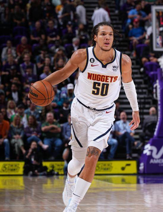 76人惊艳全场,掘金助攻爆棚,约基奇逆转取胜!的简单介绍